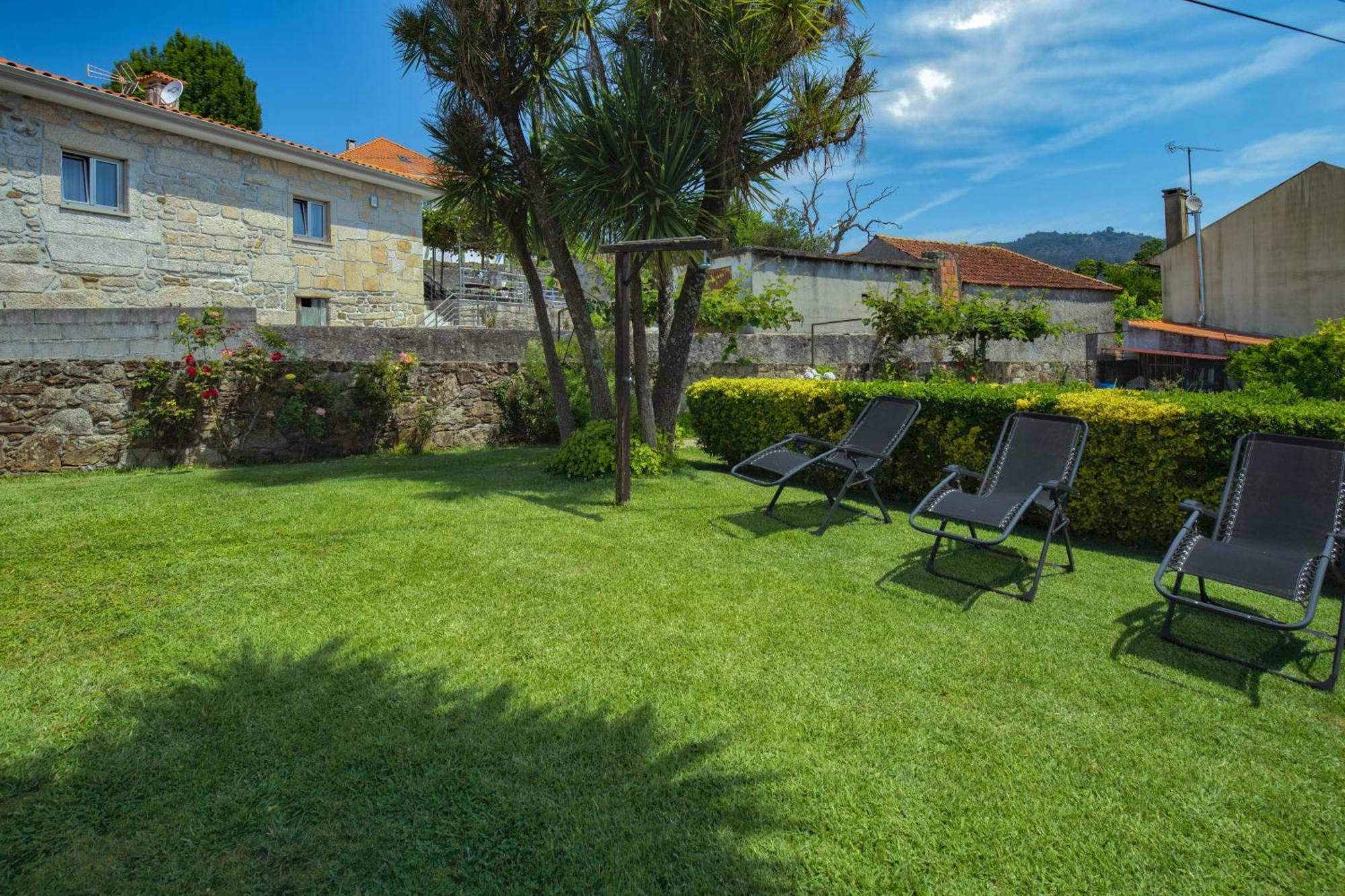 Quarto Em Viana Do Castelo Esterno foto